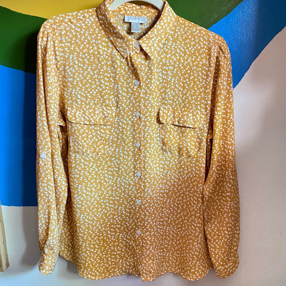 Loft long sleeve button down top